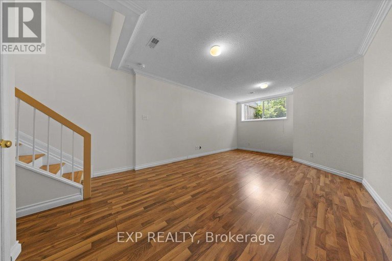 28648911/1959-ranchwood-way/chapel-hill/ottawa/ontario/K1C7L7_32