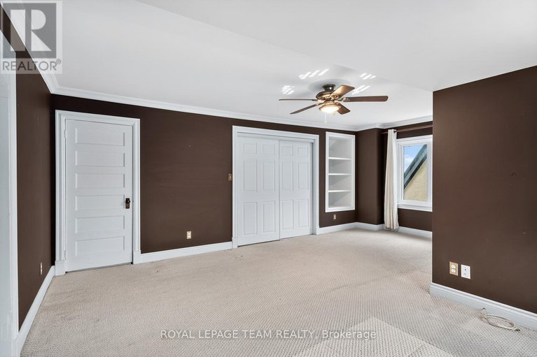 29121392/405-hamilton-avenue-s/civic-hospital/ottawa/ontario/K1Y1C9_36