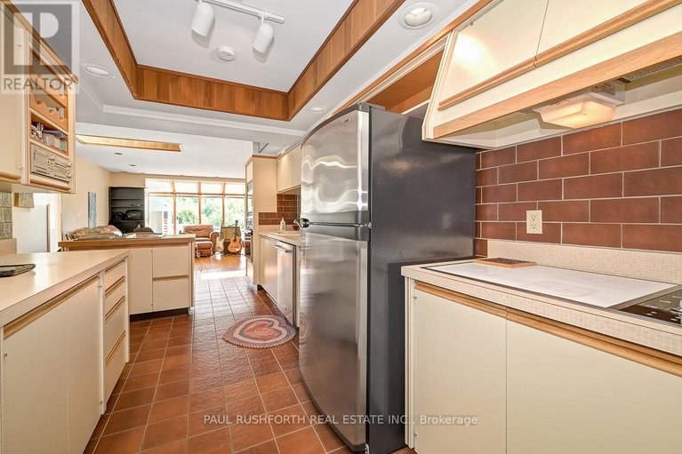 29651794/235-elgin-street-w/arnprior/arnprior/ontario/K7S1P4_12