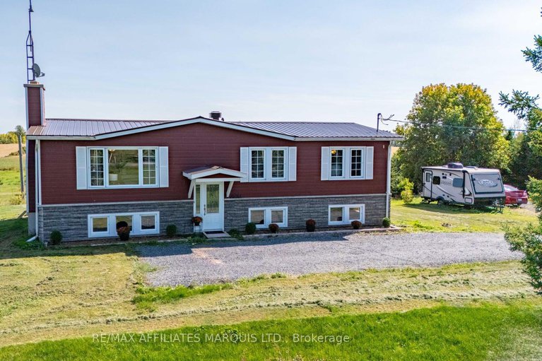 28891905/21230-conc-6-road/south-glengarry-lancaster-twp/south-glengarry/ontario/K0C1Z0_1