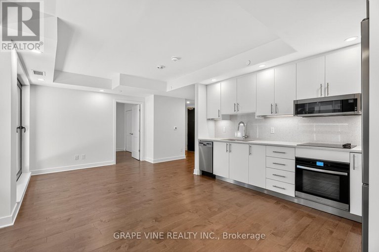 28896988/601-180-george-street/lower-townbyward-market/ottawa/ontario/K1N0G8_17