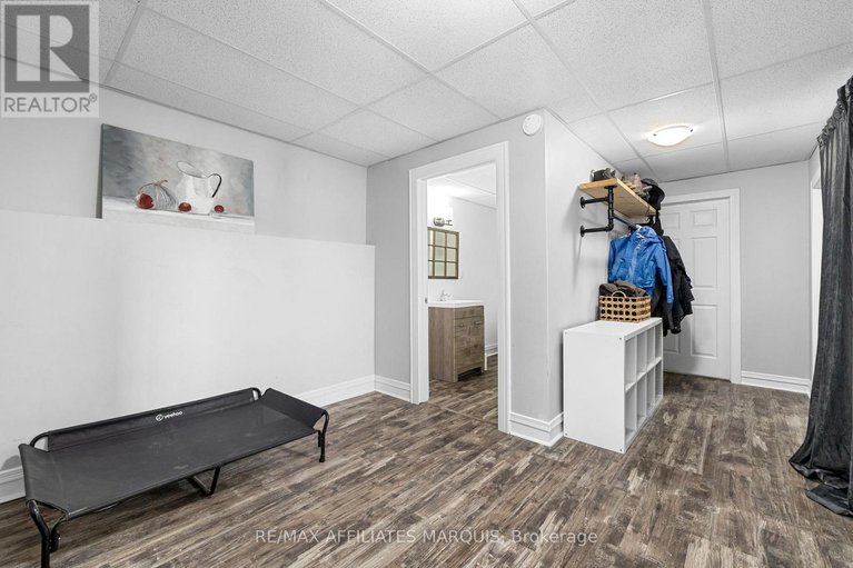 29438103/156-duncan-street/drummondnorth-elmsley-north-elmsley-twp/drummondnorth-elmsley/ontario/K7A4S4_29