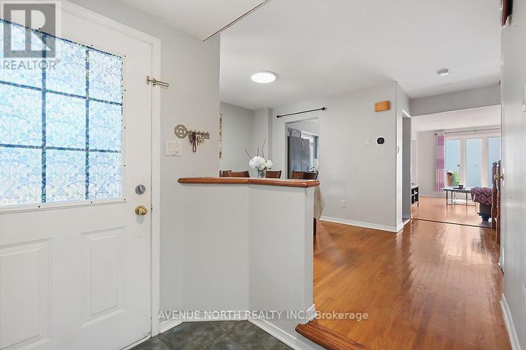 28782241/59-splinter-crescent/fairfield-heights/ottawa/ontario/K2B1B3_5
