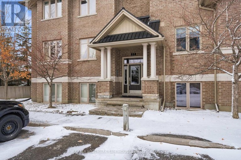 29579801/c-57-tayside-private/longfields/ottawa/ontario/K2J2T3_5