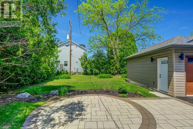 28386152/23-tunis-avenue/carlington/ottawa/ontario/K1Z7R6_46