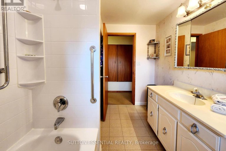 28495886/51-manor-drive/brockville/brockville/ontario/K6V3E5_25