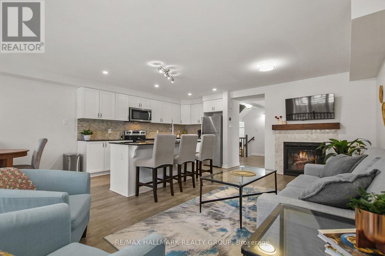 29249202/501-parade-drive/stittsville-south/ottawa/ontario/K2S0X7_11