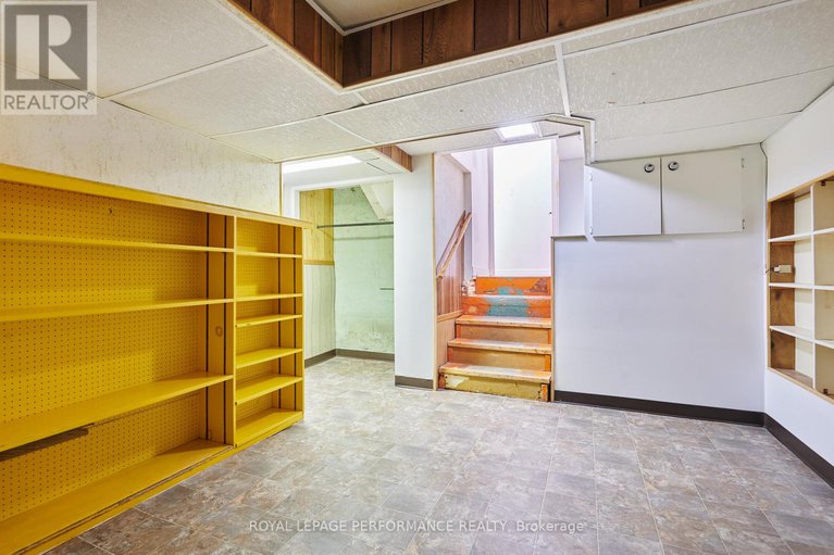 29023236/1394-wesmar-drive/alta-vista/ottawa/ontario/K1H7T5_19