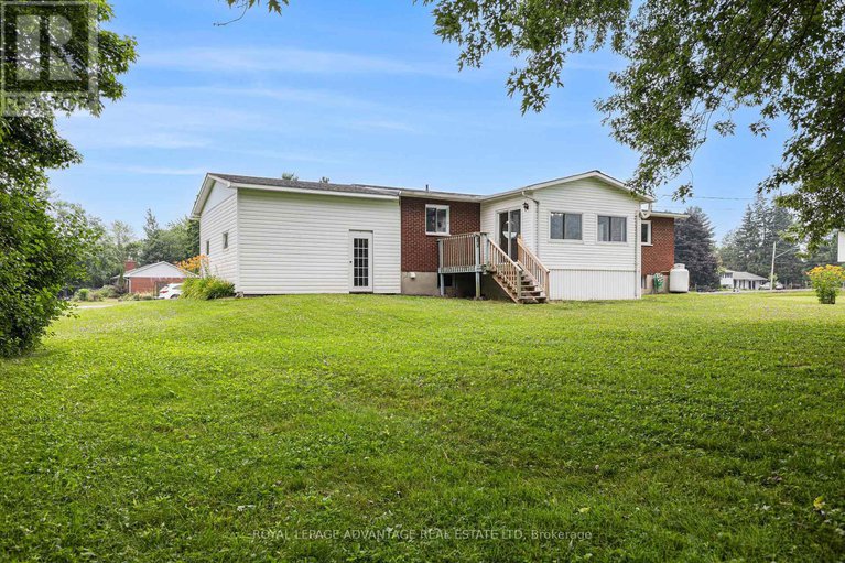 28608040/136-stamford-drive/drummond-n-elmsley-drummond-twp/drummondnorth-elmsley/ontario/K7H1A5_40