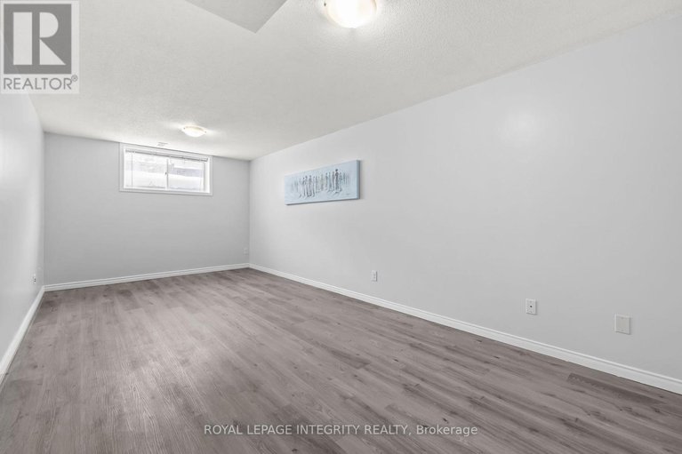 29487628/213-opus-street/emerald-meadowstrailwest/ottawa/ontario/K2S0J2_30