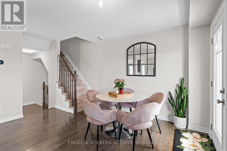 29055765/349-pumpkinseed-crescent/half-moon-bay/ottawa/ontario/K2J6K1_24