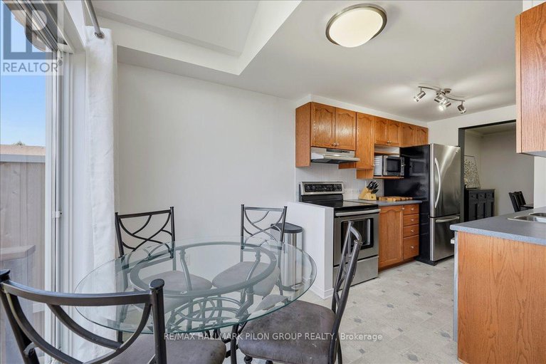 28990232/2135-assomption-street/avalon-east/ottawa/ontario/K4A4J9_8