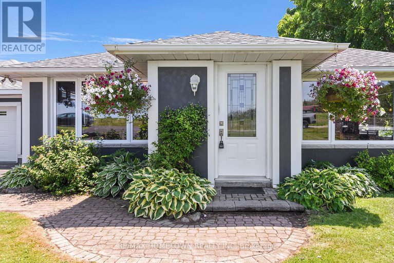 28510272/1643-county-road-2-road/augusta-twp/augusta/ontario/K0E1T0_5