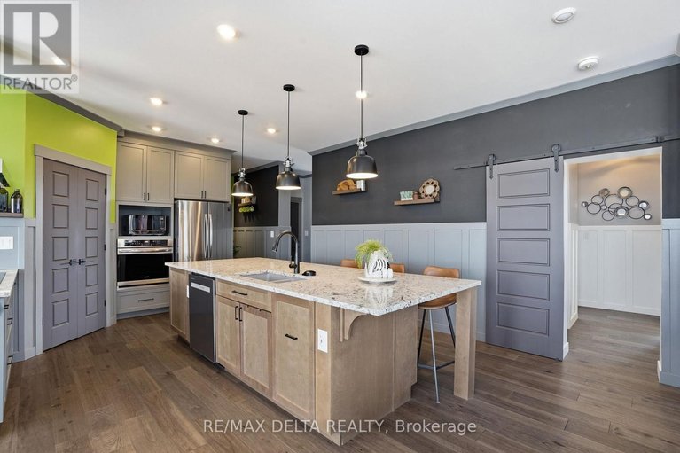 29501640/100-pendleton-street/vankleek-hill/champlain/ontario/K0B1R0_8