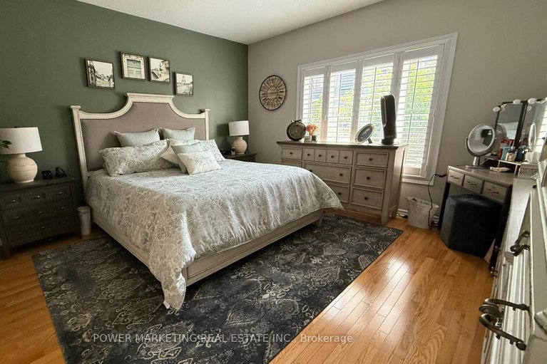 29071252/192-felicity-crescent/mer-bleuebradley-estatesanderson-park/ottawa/ontario/K1W0C2_9