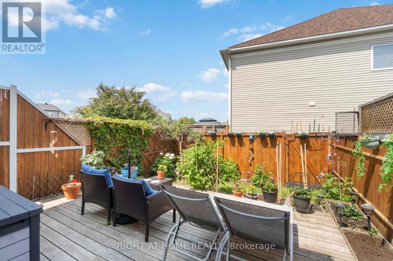 28479510/333-hillsboro-private/emerald-meadowstrailwest/ottawa/ontario/K2M3B2_27