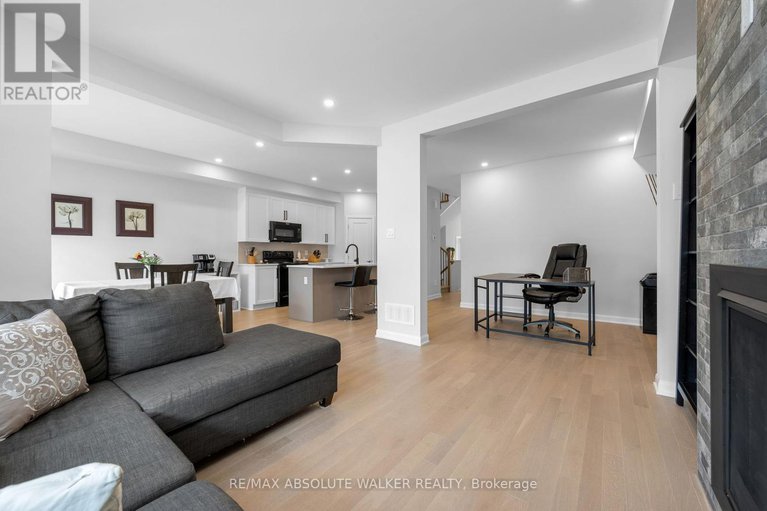 28786896/21-fossa-terrace-n/half-moon-bay/ottawa/ontario/K2J6W4_6