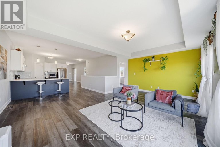 29650528/451-lancaster-lane/winchester/north-dundas/ontario/K0C2K0_11