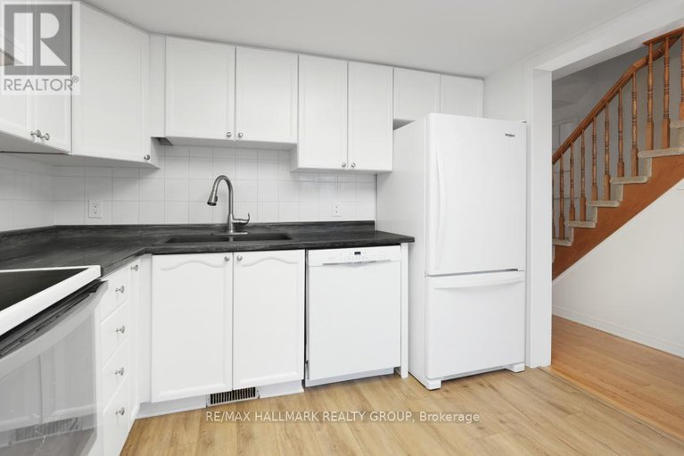 28226877/97-forestglade-crescent/hunt-club-park/ottawa/ontario/K1G6A6_11