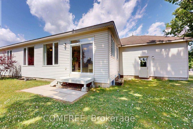 28538692/6959-viola-street/rideau-twp-s-of-reg-rd-6-w-of-mccordick-rd/ottawa/ontario/K0A2T0_27
