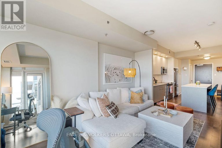 28893312/809-88-richmond-road/westborohampton-park/ottawa/ontario/K1Z0B1_8