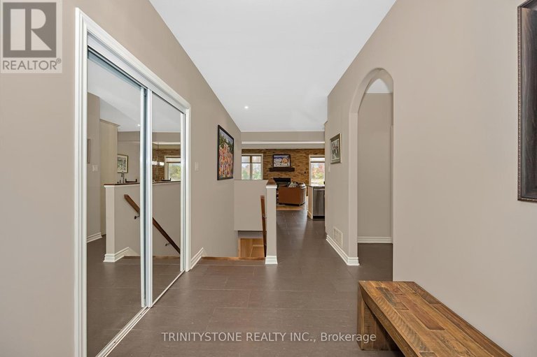 28903888/452-landswood-way/stittsville-south/ottawa/ontario/K2S0A4_5