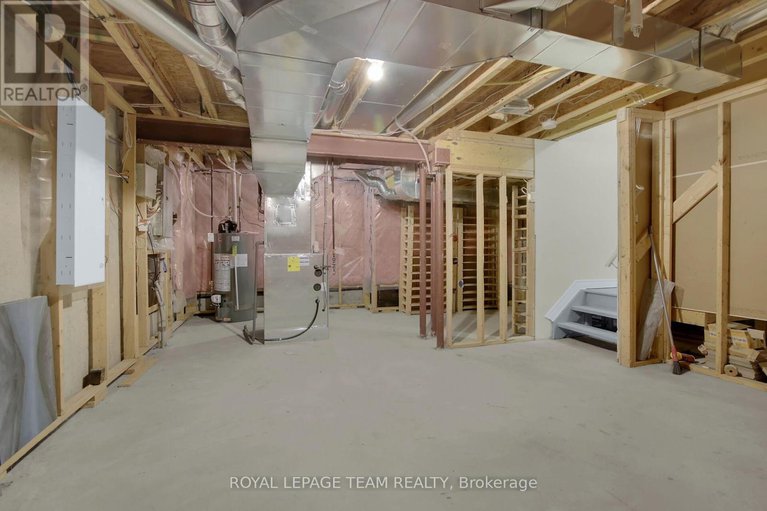 28352724/128a-centrepointe-drive/centrepointe/ottawa/ontario/K2G6B1_39