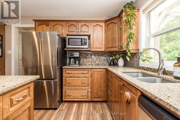 28578922/3066-mcgovern-road/north-grenville-twp-kemptville-south/north-grenville/ontario/K0G1J0_13