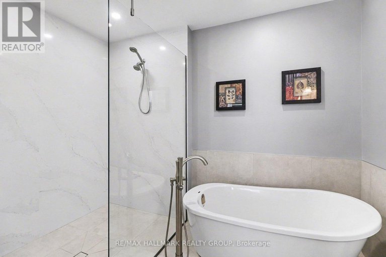 29406518/825-platinum-street/clarencerockland-twp/clarence-rockland/ontario/K4K0J2_27