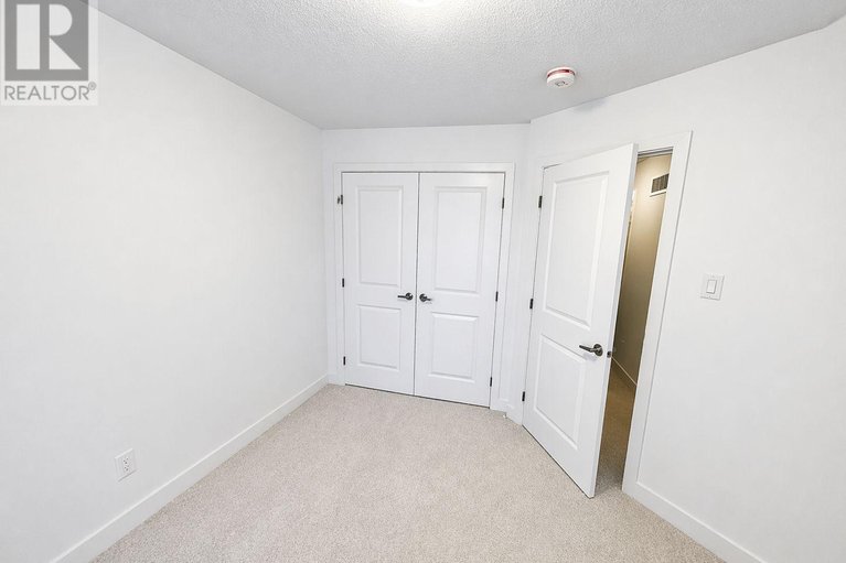 29669021/74-nettle-crescent/leitrim/ottawa/ontario/K1T0W9_15