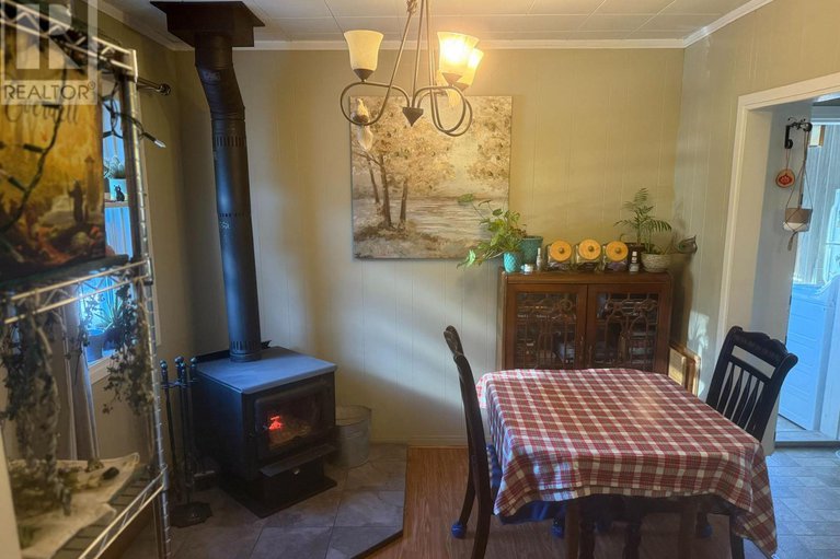 29067232/7-mechanic-street-e/maxville/north-glengarry/ontario/K0C1T0_10