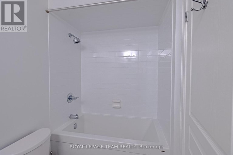 28822090/1209-238-besserer-street/sandy-hill/ottawa/ontario/K1N6B1_16