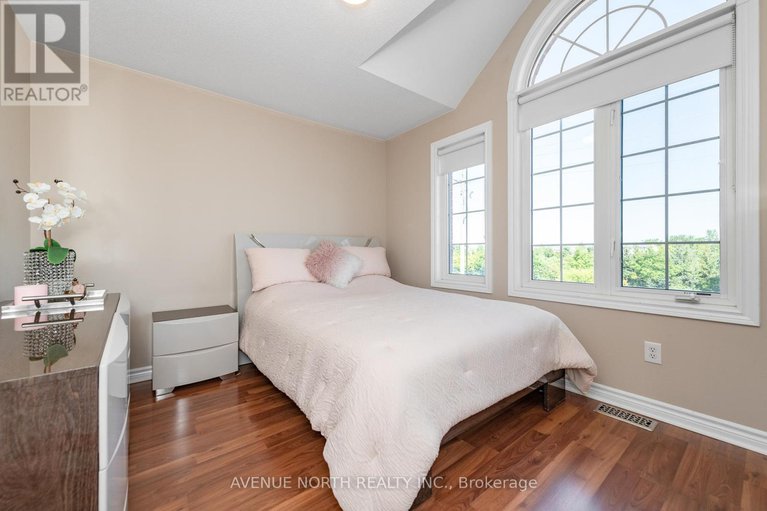 28767576/3560-cambrian-road/half-moon-bay/ottawa/ontario/K2J0T6_21