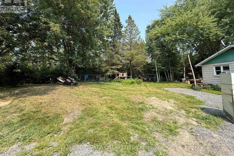 28710222/2401-totem-ranch-road/north-grenville-twp-kemptville-south/north-grenville/ontario/K0G1T0_15