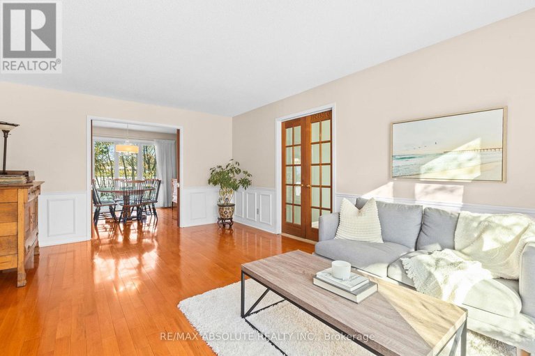 29046801/22-banting-crescent/beaverbrook/ottawa/ontario/K2K1P4_15