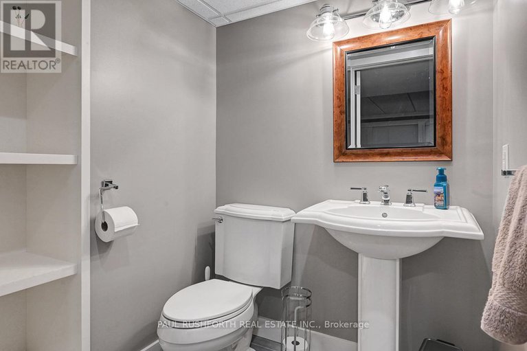 28933934/15-richland-drive/goulbourn-twp-from-franktown-rdsouth-to-rideau/ottawa/ontario/K0A2Z0_33