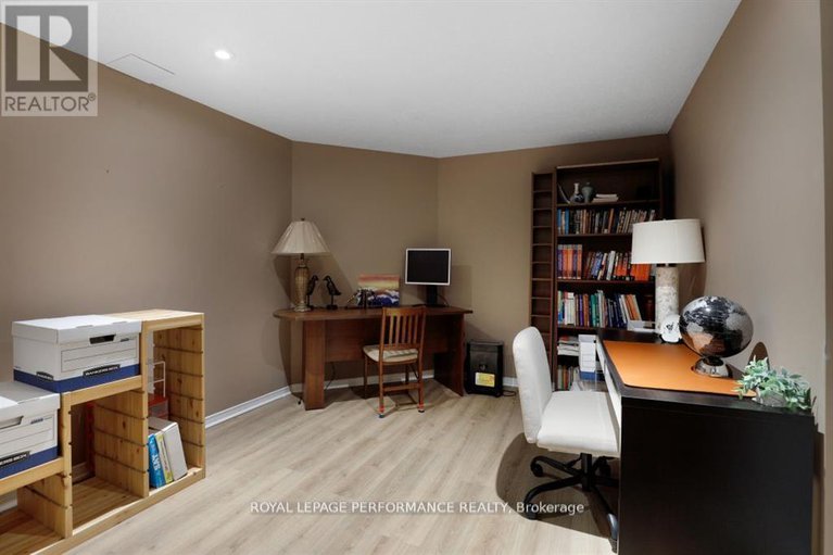 28629475/61-wycliffe-street/centrepointe/ottawa/ontario/K2G5L9_38