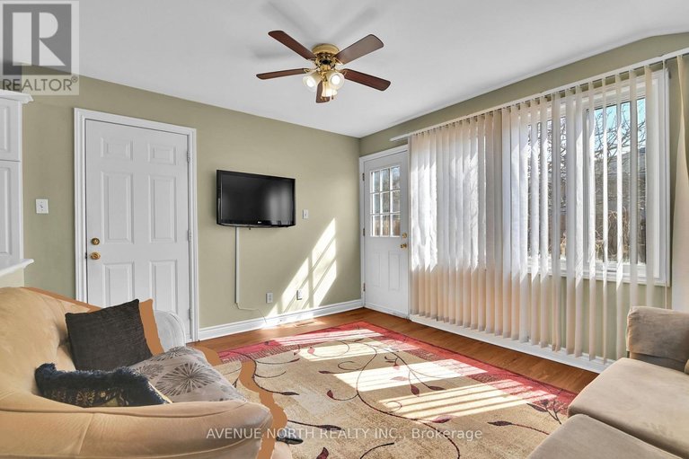 29653948/980-wiseman-crescent/riverside-park/ottawa/ontario/K1V8J4_12