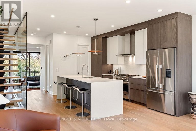 29568129/127-peridot-private/experimental-farm/ottawa/ontario/K2C3M3_15