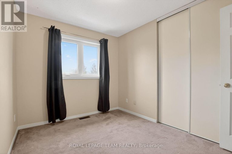 29460136/21-baton-court/katimavik/ottawa/ontario/K2L4C8_36