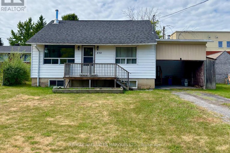 28764932/452-dominion-st-street-s/alexandria/north-glengarry/ontario/K0C1A0_1
