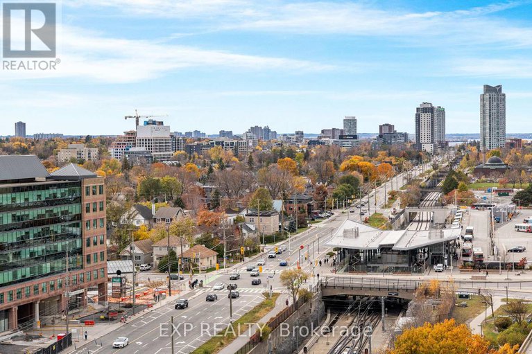 29084712/ph10-215-parkdale-avenue/mechanicsville/ottawa/ontario/K1Y4T8_29