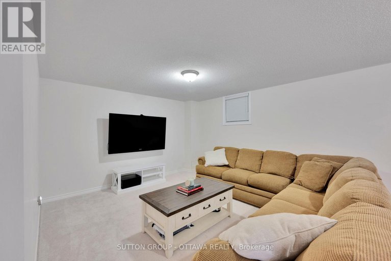 28629963/156-asper-trail-circle-n/emerald-meadowstrailwest/ottawa/ontario/K2M2T6_34
