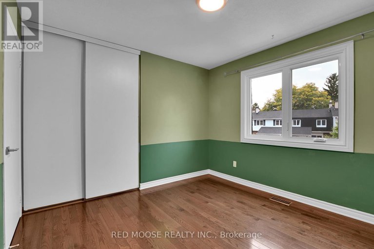 28966655/21-ramsgate-private/mooneys-bayriverside-park/ottawa/ontario/K1V8M4_33