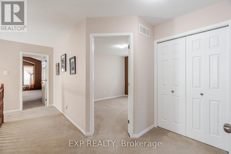 28723605/1049-fieldfair-way/notting-hillsummerside/ottawa/ontario/K4A0E2_24