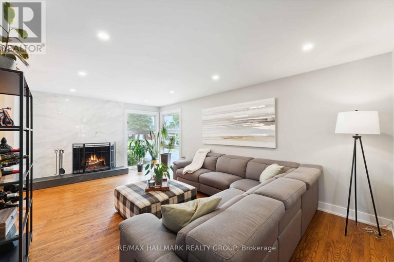 28618347/2425-ogilvie-road/beacon-hill-north/ottawa/ontario/K1J7N3_4