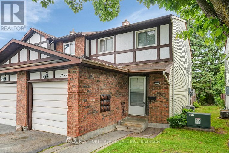 28465556/1155-millwood-court/convent-glen-north/ottawa/ontario/K1C3E9_1