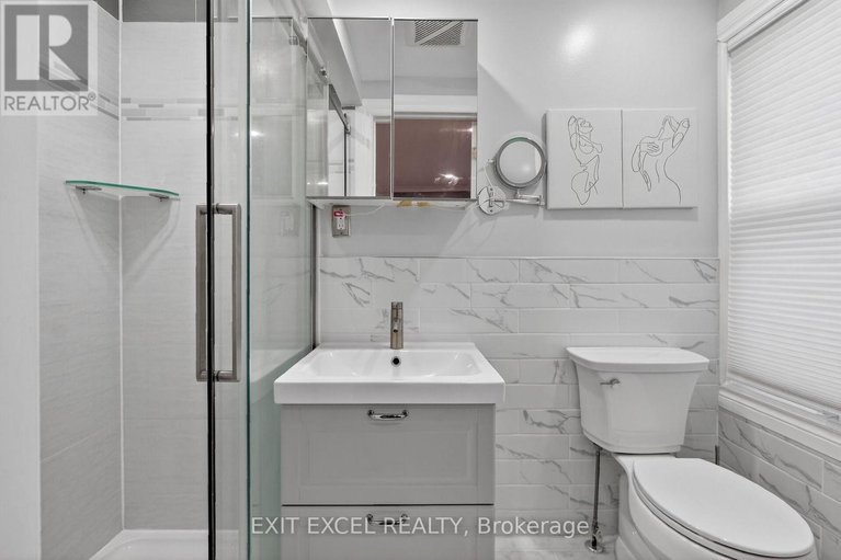 29668382/58-fireside-crescent/hunt-club-parkgreenboro/ottawa/ontario/K1T1Z4_29