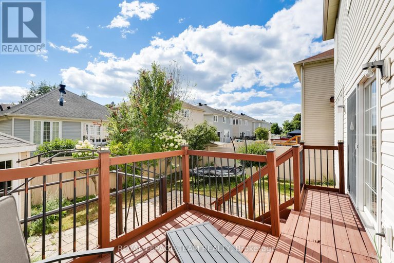 28790029/474-west-ridge-drive/stittsville-south/ottawa/ontario/K2S0L1_48