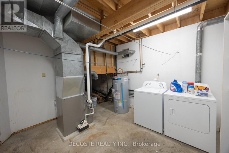 28955272/515-tobin-street/alexandria/north-glengarry/ontario/K0C1A0_29